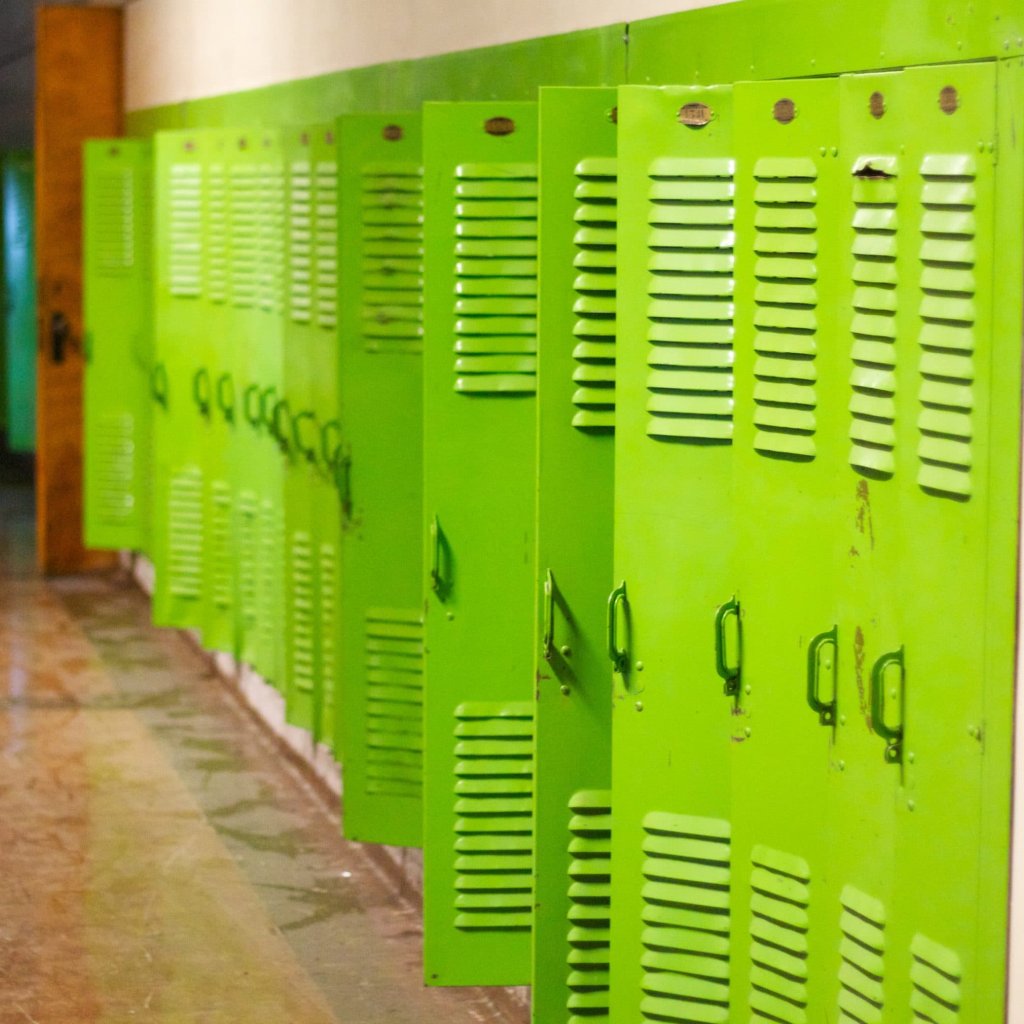 washington-high-green-lockers